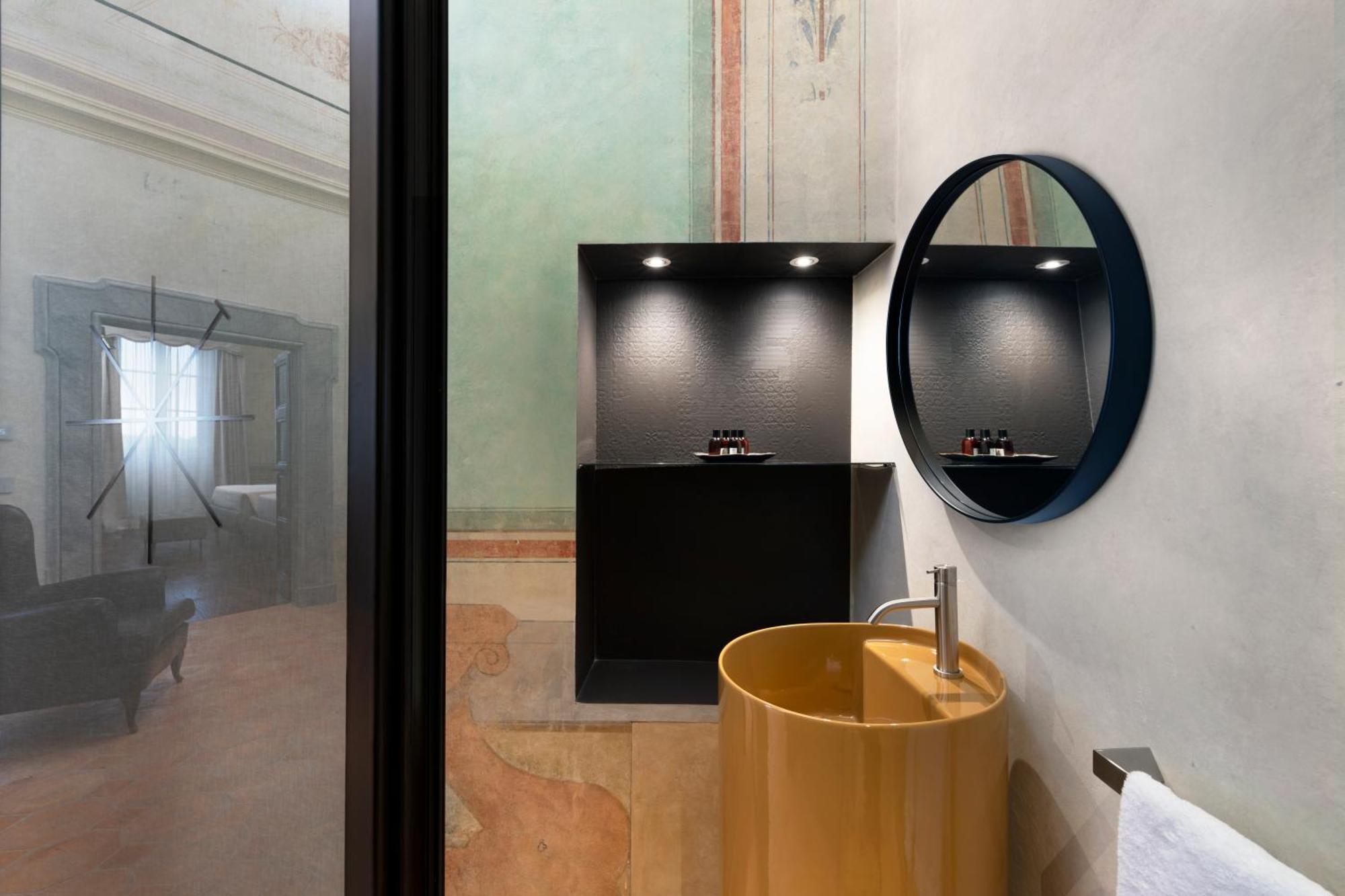 Palazzo Giusti Suites And Spa Urbino Exterior photo